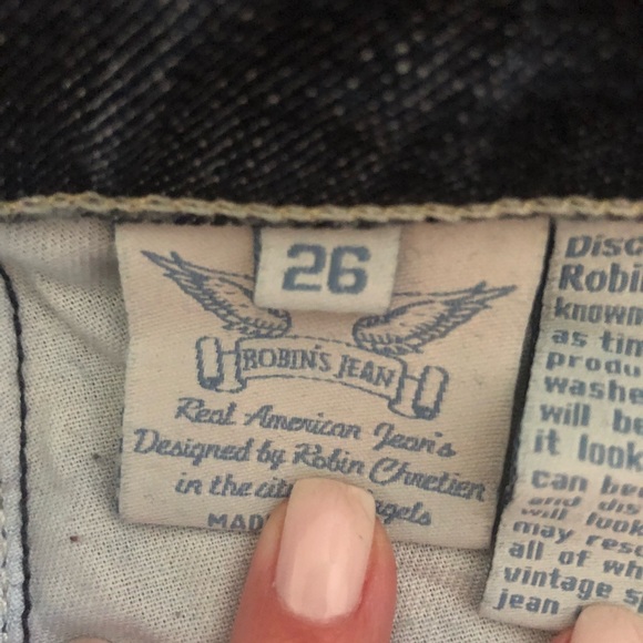 Robin’s Jeans - Picture 5 of 6